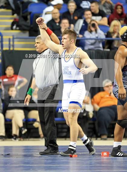 Thumbnail 2 in NCHSAA State 4A Wrestling Championships (Finals) photogallery.