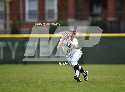 Thumbnail 1 in Brother Rice @ Chicago Mt. Carmel photogallery.