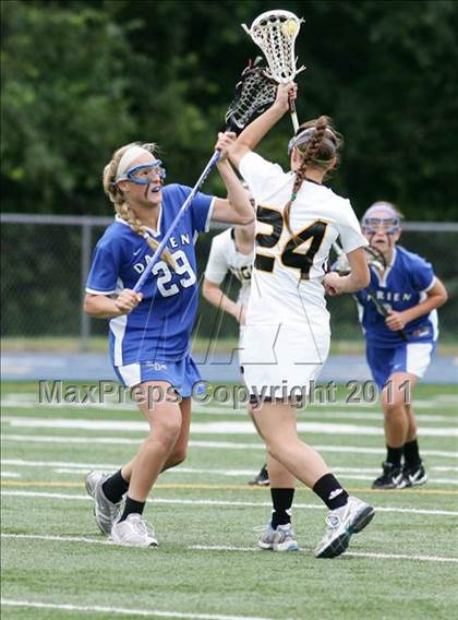 Thumbnail 2 in Hand vs. Darien (CIAC Class M Final) photogallery.