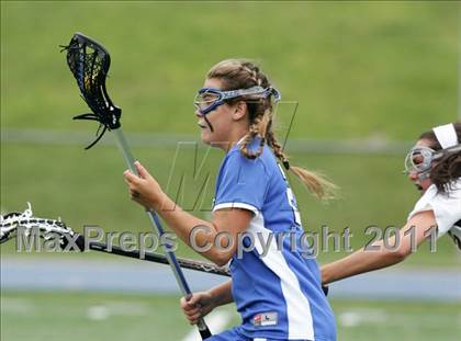 Thumbnail 2 in Hand vs. Darien (CIAC Class M Final) photogallery.