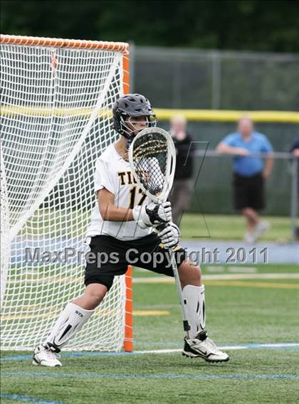 Thumbnail 1 in Hand vs. Darien (CIAC Class M Final) photogallery.