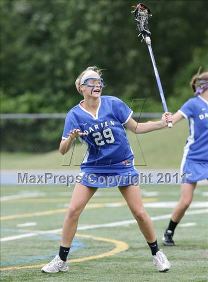 Thumbnail 1 in Hand vs. Darien (CIAC Class M Final) photogallery.