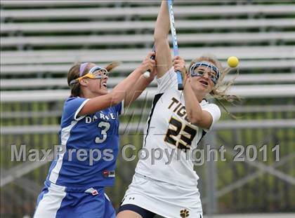 Thumbnail 1 in Hand vs. Darien (CIAC Class M Final) photogallery.