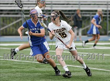 Thumbnail 2 in Hand vs. Darien (CIAC Class M Final) photogallery.