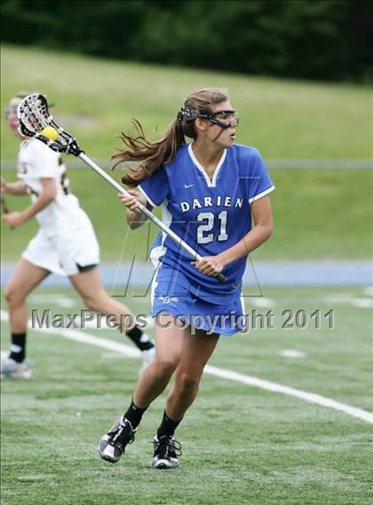 Thumbnail 2 in Hand vs. Darien (CIAC Class M Final) photogallery.