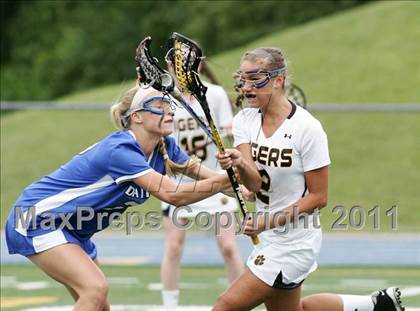 Thumbnail 1 in Hand vs. Darien (CIAC Class M Final) photogallery.