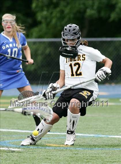 Thumbnail 2 in Hand vs. Darien (CIAC Class M Final) photogallery.