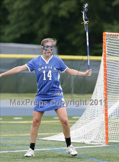 Thumbnail 3 in Hand vs. Darien (CIAC Class M Final) photogallery.