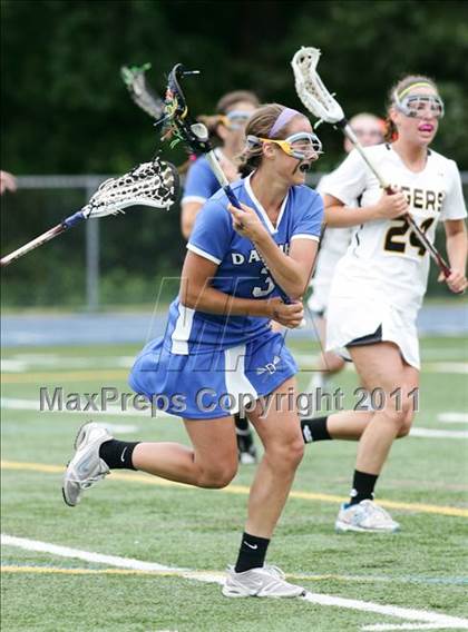 Thumbnail 2 in Hand vs. Darien (CIAC Class M Final) photogallery.