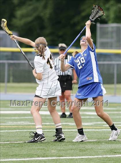 Thumbnail 3 in Hand vs. Darien (CIAC Class M Final) photogallery.