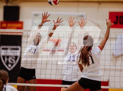 Thumbnail 2 in El Camino Real @ Taft photogallery.
