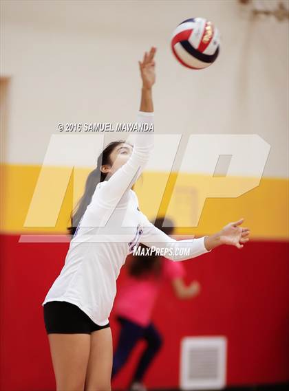 Thumbnail 3 in El Camino Real @ Taft photogallery.