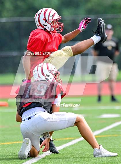 Thumbnail 1 in Reading @ Fleetwood (Scrimmage) photogallery.