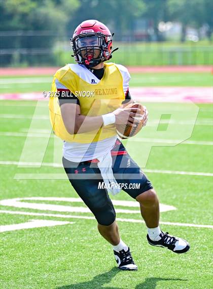 Thumbnail 1 in Reading @ Fleetwood (Scrimmage) photogallery.