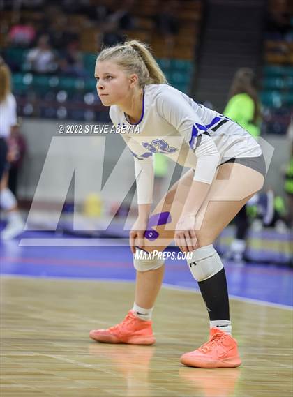 Thumbnail 1 in Lamar vs. Resurrection Christian (CHSAA 3A 2nd Round) photogallery.