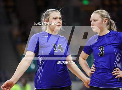 Thumbnail 3 in Lamar vs. Resurrection Christian (CHSAA 3A 2nd Round) photogallery.