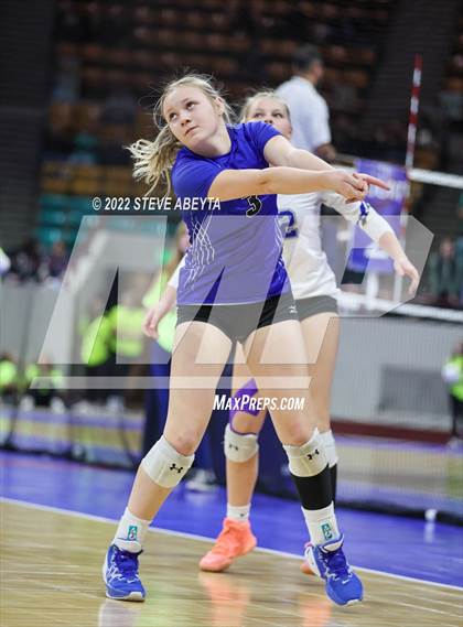 Thumbnail 3 in Lamar vs. Resurrection Christian (CHSAA 3A 2nd Round) photogallery.