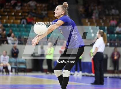 Thumbnail 3 in Lamar vs. Resurrection Christian (CHSAA 3A 2nd Round) photogallery.