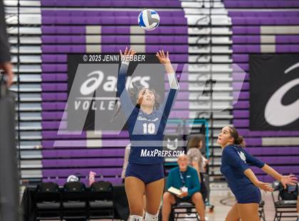 Thumbnail 3 in Sierra Canyon vs. Marymount (Durango Fall Classic) photogallery.