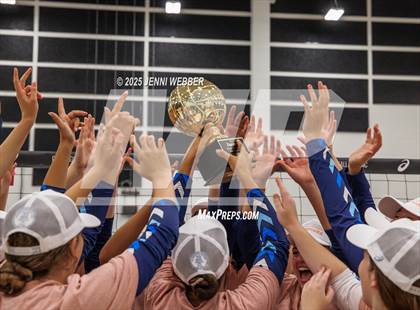 Thumbnail 1 in Sierra Canyon vs. Marymount (Durango Fall Classic) photogallery.