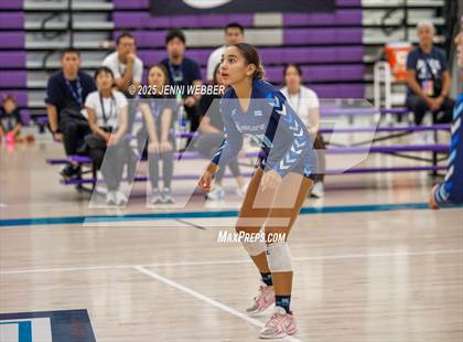 Thumbnail 2 in Sierra Canyon vs. Marymount (Durango Fall Classic) photogallery.
