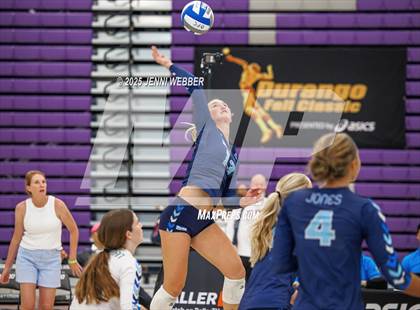 Thumbnail 1 in Sierra Canyon vs. Marymount (Durango Fall Classic) photogallery.
