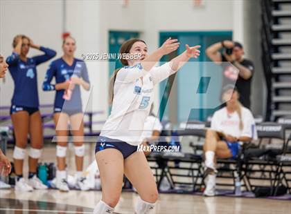 Thumbnail 3 in Sierra Canyon vs. Marymount (Durango Fall Classic) photogallery.