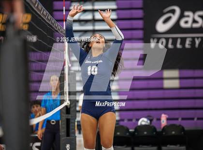 Thumbnail 1 in Sierra Canyon vs. Marymount (Durango Fall Classic) photogallery.