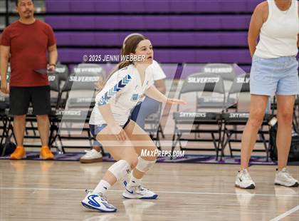 Thumbnail 3 in Sierra Canyon vs. Marymount (Durango Fall Classic) photogallery.
