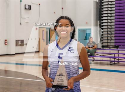 Thumbnail 2 in Sierra Canyon vs. Marymount (Durango Fall Classic) photogallery.