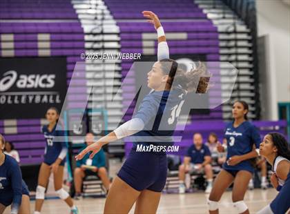 Thumbnail 1 in Sierra Canyon vs. Marymount (Durango Fall Classic) photogallery.