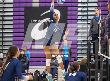 Thumbnail 1 in Sierra Canyon vs. Marymount (Durango Fall Classic) photogallery.