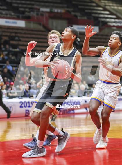 Thumbnail 1 in Bakersfield Christian vs. Foothill (CIF CS D IV Final) photogallery.
