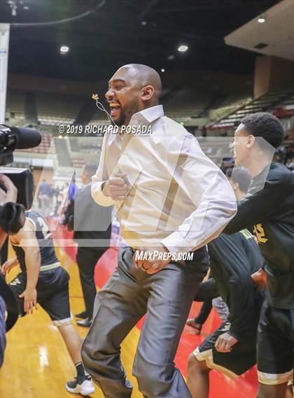 Thumbnail 2 in Bakersfield Christian vs. Foothill (CIF CS D IV Final) photogallery.