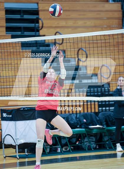 Thumbnail 2 in South Side vs Plainedge (Nassau Section VIII Class A Championship) photogallery.