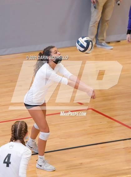 Thumbnail 2 in Mayfield vs. Vista Murrieta (Nike Tournament of Champions) photogallery.