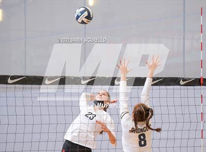 Thumbnail 2 in Mayfield vs. Vista Murrieta (Nike Tournament of Champions) photogallery.