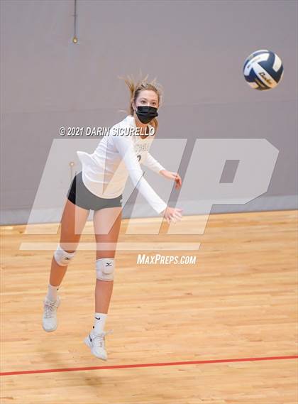 Thumbnail 2 in Mayfield vs. Vista Murrieta (Nike Tournament of Champions) photogallery.