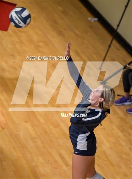 Thumbnail 1 in Mayfield vs. Vista Murrieta (Nike Tournament of Champions) photogallery.