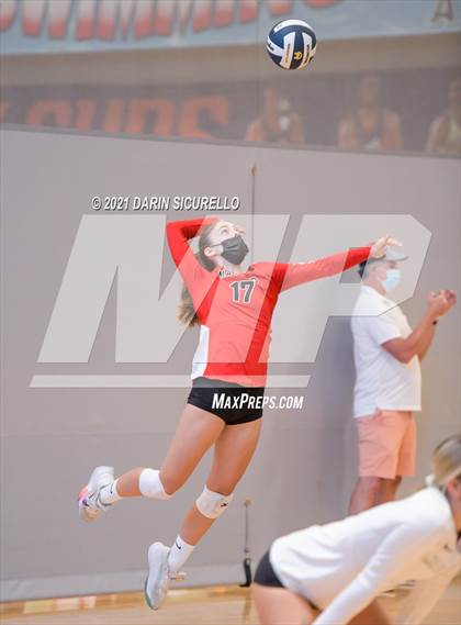 Thumbnail 2 in Mayfield vs. Vista Murrieta (Nike Tournament of Champions) photogallery.