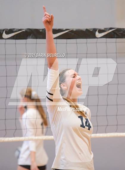 Thumbnail 1 in Mayfield vs. Vista Murrieta (Nike Tournament of Champions) photogallery.