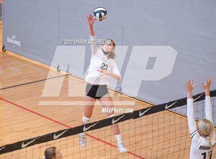 Thumbnail 3 in Mayfield vs. Vista Murrieta (Nike Tournament of Champions) photogallery.