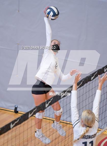 Thumbnail 3 in Mayfield vs. Vista Murrieta (Nike Tournament of Champions) photogallery.