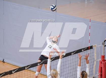 Thumbnail 3 in Mayfield vs. Vista Murrieta (Nike Tournament of Champions) photogallery.