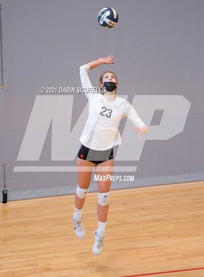 Thumbnail 1 in Mayfield vs. Vista Murrieta (Nike Tournament of Champions) photogallery.
