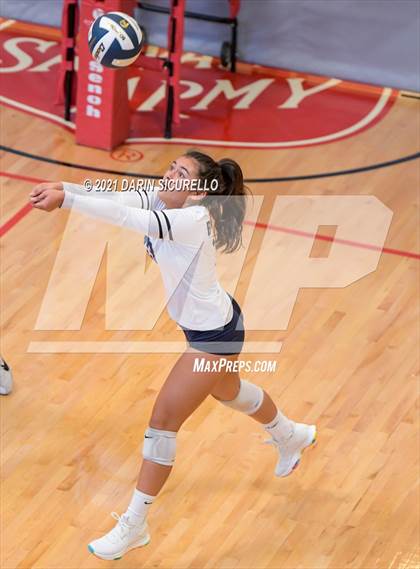 Thumbnail 2 in Mayfield vs. Vista Murrieta (Nike Tournament of Champions) photogallery.