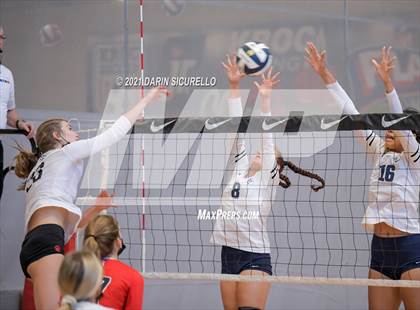 Thumbnail 1 in Mayfield vs. Vista Murrieta (Nike Tournament of Champions) photogallery.