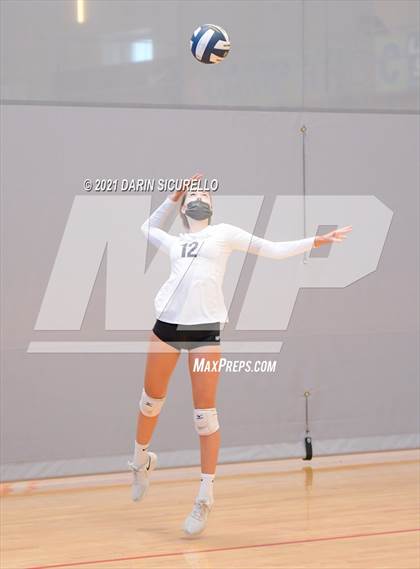 Thumbnail 1 in Mayfield vs. Vista Murrieta (Nike Tournament of Champions) photogallery.