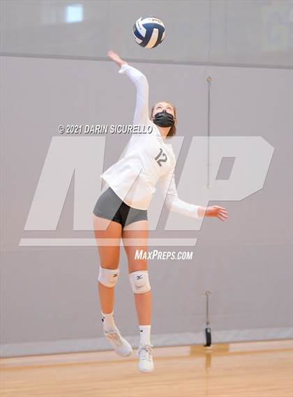Thumbnail 2 in Mayfield vs. Vista Murrieta (Nike Tournament of Champions) photogallery.