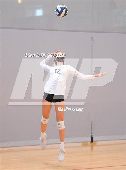 Thumbnail 1 in Mayfield vs. Vista Murrieta (Nike Tournament of Champions) photogallery.